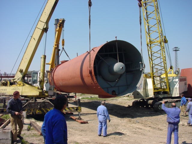 Oversized Shipment from Bulgaria - Syria - 2001